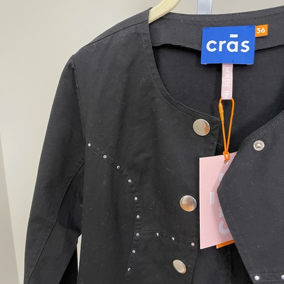 Cras Top can be worn as a dress or jacket - Picture 5 of 5